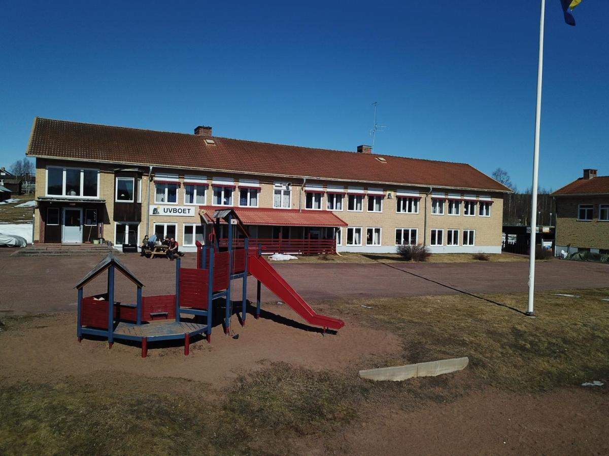 Asens Vandrarhem Uvboet Älvdalen 外观 照片